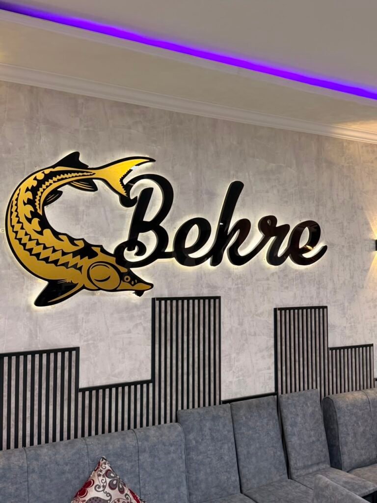 Bekre restaurant dining area